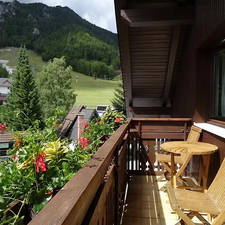 Apartment & Smucka